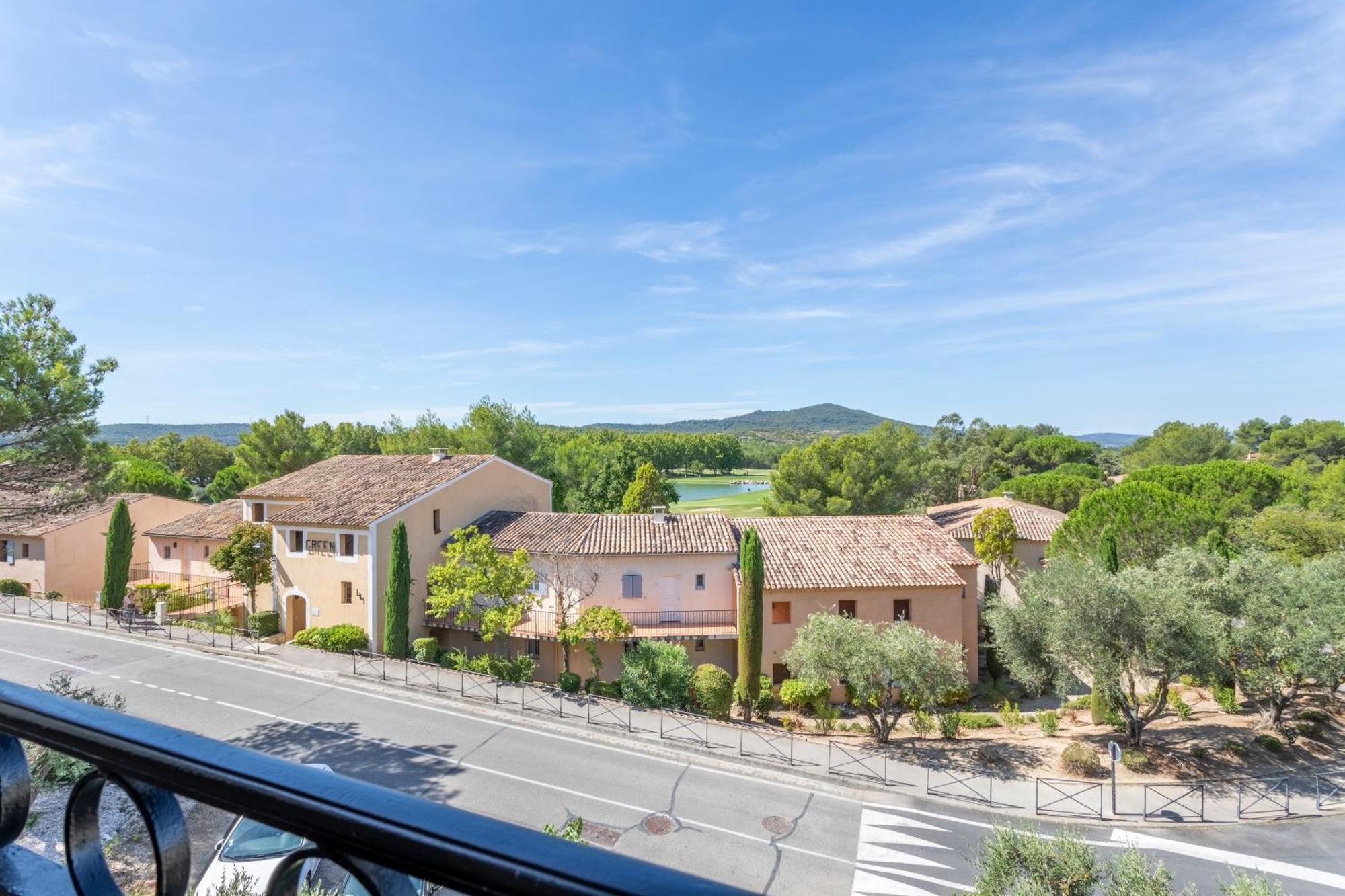 Village Pierre & Vacances Pont Royal En Provence Mallemort Zewnętrze zdjęcie